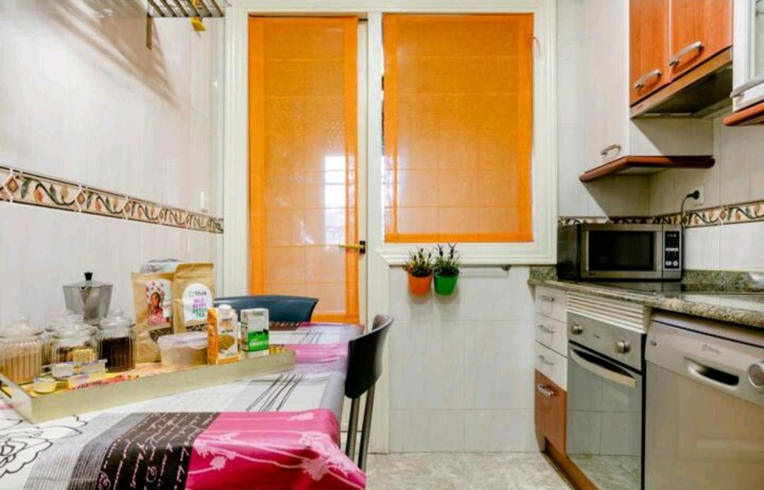 Nuestro Refugio - Casco Viejo Con Wifi Y Parking Gratuito- Daire Bilbao Dış mekan fotoğraf