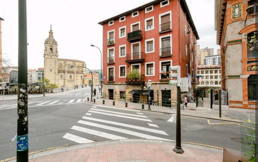 Nuestro Refugio - Casco Viejo Con Wifi Y Parking Gratuito- Daire Bilbao Dış mekan fotoğraf